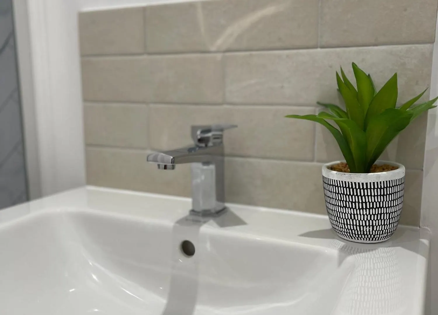 Salt Life Modern Apartment Hove